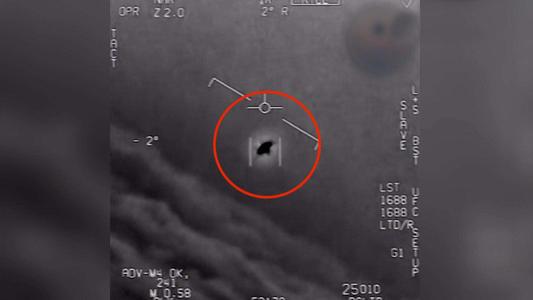[太阳系]波兰男子郊外骑车拍下UFO照片，专家称40年来最清晰照片