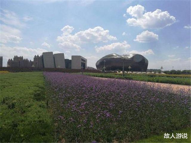 鄂尔多斯▲外国媒体眼中的中国“鬼城”，投资数十亿，常住人口不到10万人