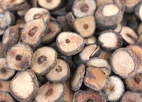 胃病|胃病“最怕”这3种食物，白开水中加一点，健脾养胃，胃病绕道走