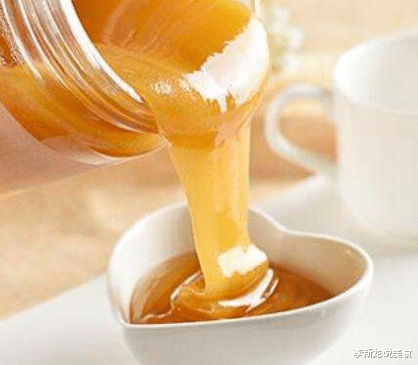 蜂蜜▲每天喝一杯蜂蜜水,好处竟然这么多,坚持几个月,会有这些惊喜等着你