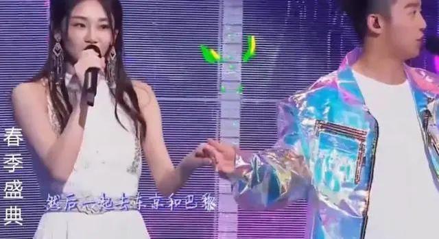 郑恺|郑恺为老婆庆生,家里谁是老大,看懂了吗?