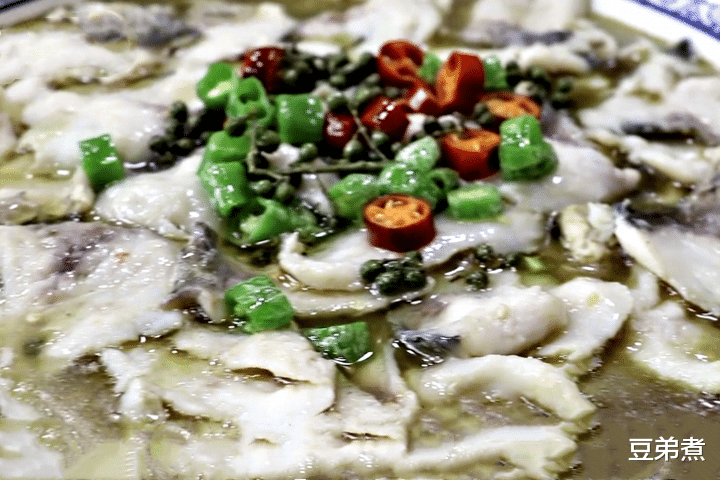 草鱼|立秋后，少吃猪肉多吃它，便宜又营养，煮一煮，鲜嫩入味，真好吃