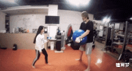 饵料|奔现后遇到照骗，跟这妹子饭还吃得下去吗？哈哈哈哈哈哈