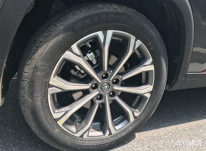 长安CS75|这车成功了，蓝鲸2.0T+爱信8AT，价比逍客还便宜，月销紧跟哈弗H6