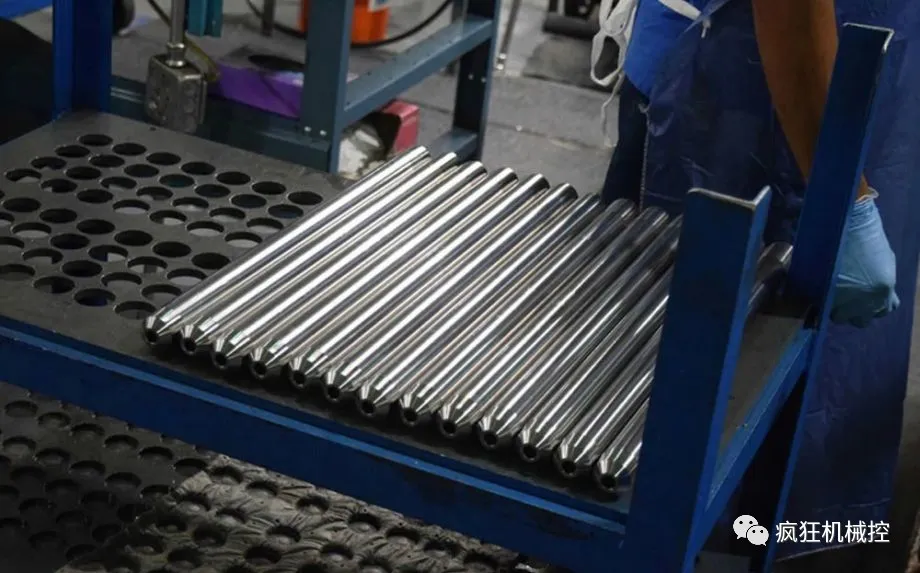 『射击』枪管为什么不能铸造，非要用铁棒钻出来？