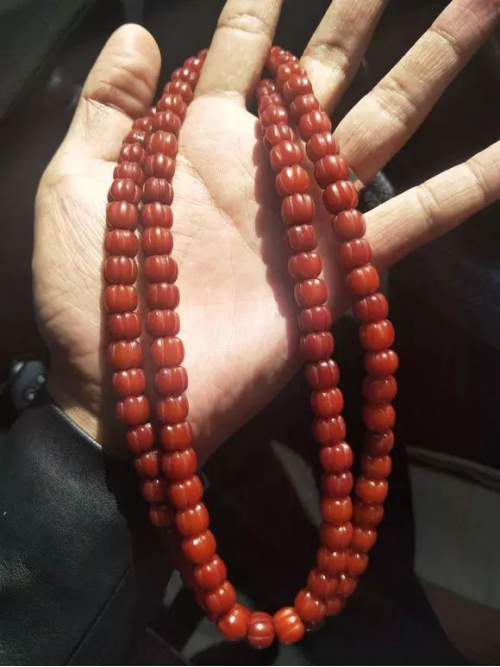 翡翠▲最新翡翠骗局曝光：5000块买的“翡翠菩提”，竟然只值20块！