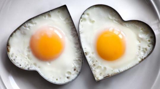 「鸡蛋」吃完鸡蛋后千万不能吃这4种东西，小心中毒~家长们一定要注意！