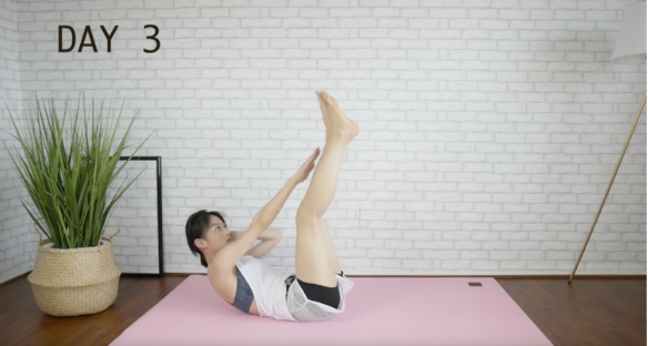 『』Dara亲曝多年维持39公斤秘密,瘦到成员被逼减肥