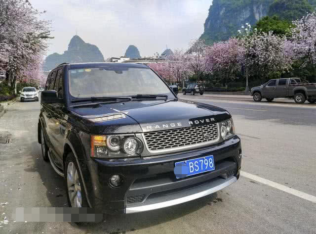 【路虎】广西一辆路虎汽车，挂“移动号码”，中国移动看到后，太感谢了