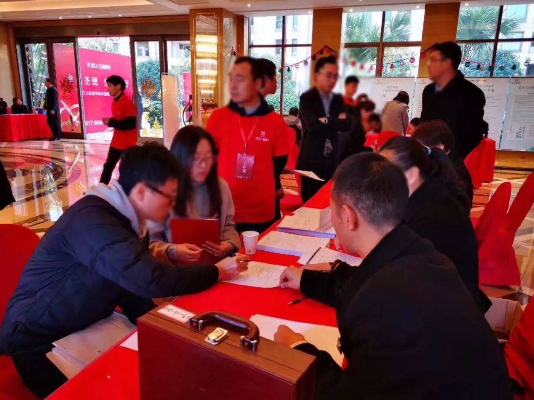 迎新春！在中环旁竟还有机会买到5万+现房城市叠墅！