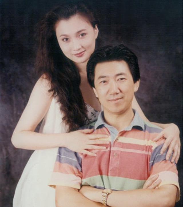 林芳兵|80年代第一美女,因长得太漂亮遭人算计,被丈夫用632封情书追到手