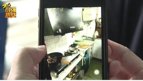 房产证|男子住了30多年，竟发现厨房是别人家的？邻居直接将厨房门堵住