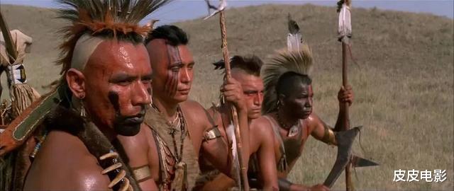 「与狼共舞」片长4小时，票房破20亿！上映时影院爆满，有人宁可站着也要看完