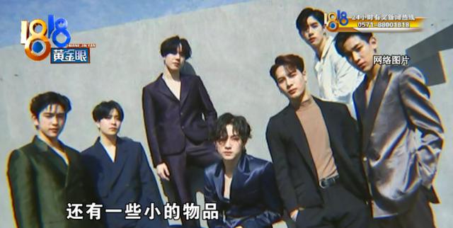 『快递』崩溃！女子价值近万的快递放门口不见，竟被隔壁老太太当废品卖了