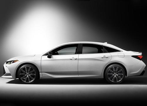 #亚洲龙#亚洲龙是换壳ES200？小编负责告诉你：10多万的差价，不是白来的