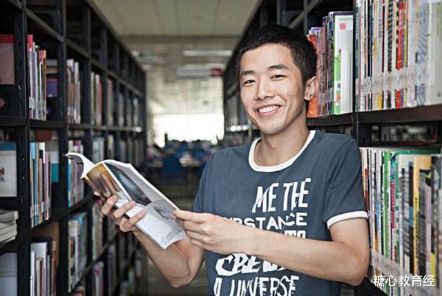 大学|大学里的4大“黑暗交易”,第二个毁了很多人,大一新生要提防