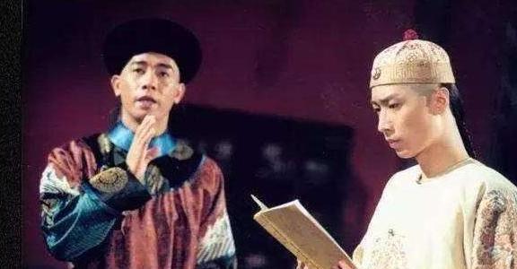 马浚伟：马浚伟靠44次歌唱比赛出道，母患癌去世抑郁8年，豪掷百万读北大