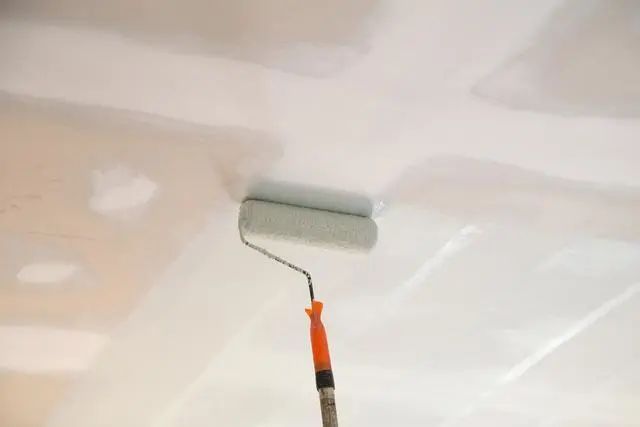 『』传统吊顶早过时了，现在都流行这样做，档次高价格还低！