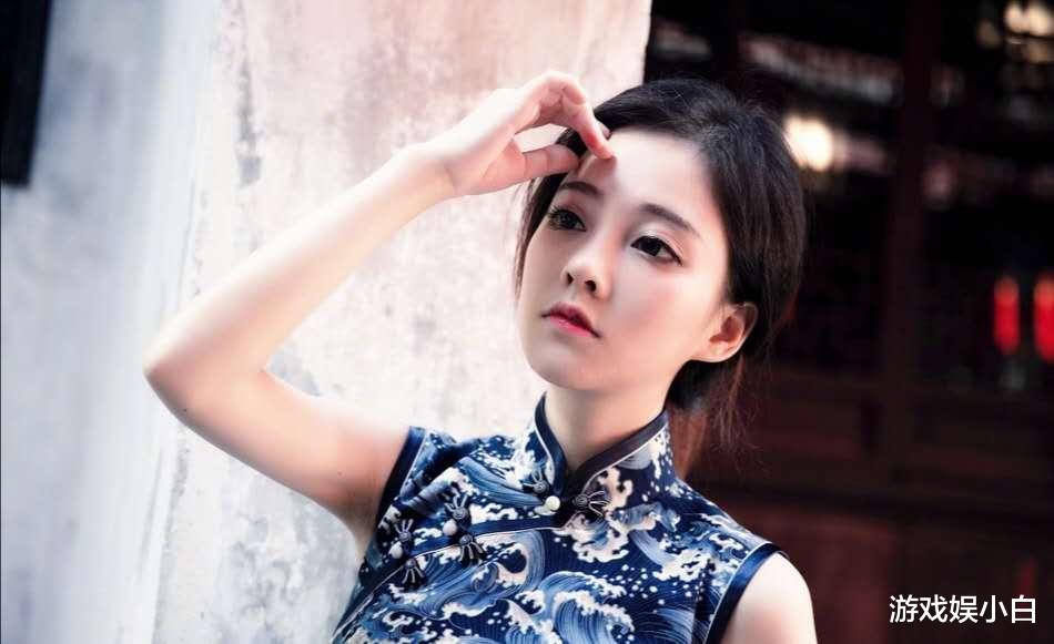 冯提莫|冯提莫旗袍装很惊艳，清新民国风来袭，9月新歌出不停