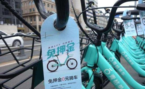 「滴滴出行」直男战斗，分外烧钱：滴滴VS美团