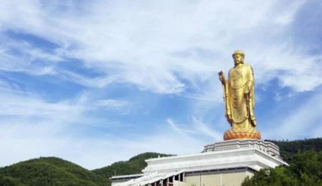 中原大佛|耗资12亿人民币的世界最高佛“凉了”，水喝不起，更拜不起