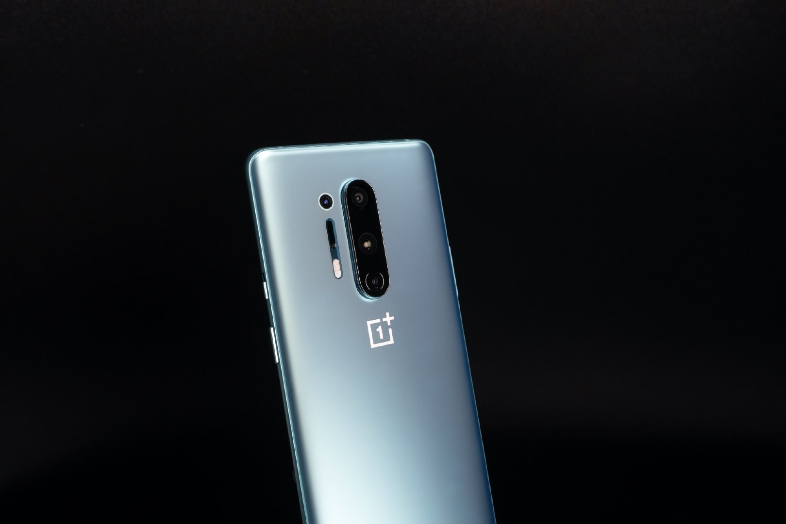 「一加科技」一加8Pro对此Find X2 Pro：相差1000元，这配置差距不值得