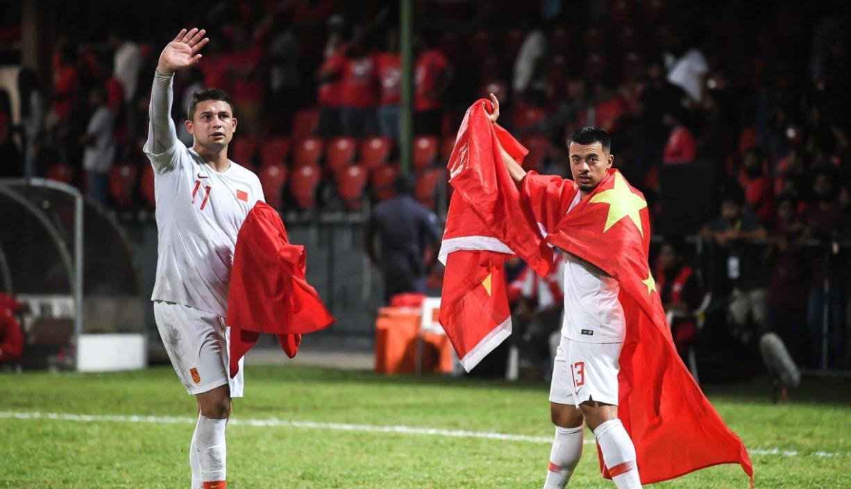 #国足#国足不再锋无力，豪华阵容堪称亚洲顶级，武磊或沦为替补