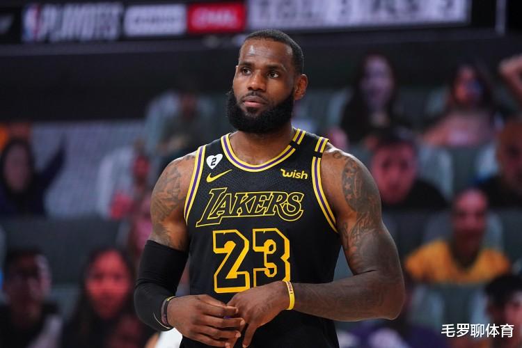 勒布朗·詹姆斯|巴乔丹1秒三分压哨轰炸湖人，激情庆祝露笑容，4大数据全超詹姆斯