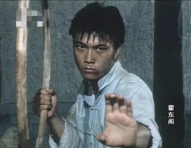 钱小豪|57岁钱小豪近照曝光,暴瘦驼背显老态,两周拍完一部电影又进新组