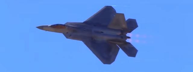 b-2轰炸机@在F22和B2冲击下，我国防空系统能不能撑住？俄专家客观评价