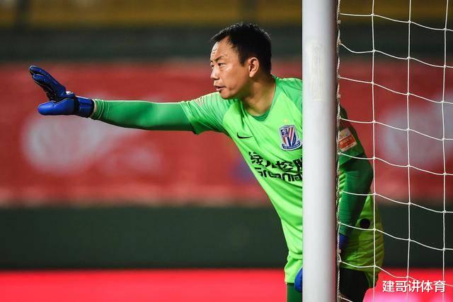 『广州恒大』恒大招募38岁的李帅重新归队，于汉超、冯潇霆也看到回来的希望