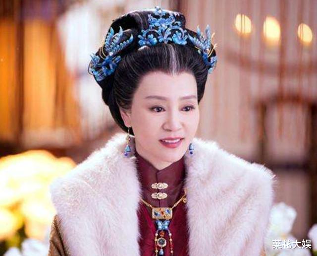 刘雪华|她是“太后专业户”,却不知年轻时有多美,惊为天人也不为过