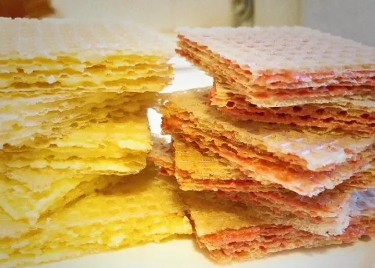 薯片|想减肥真难！7种看似不油的零食，却是脂肪大户