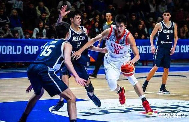 「北京男篮」北京首钢重磅消息!中国男篮天才中锋有望加盟 秦晓雯要孤注一掷