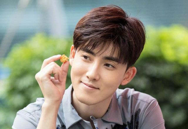 米热|“红着红着突然消失不见”的4位男星，以前都是男神，最后一位太可惜