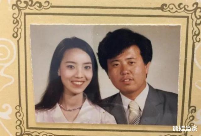 熊娃当家|“妈，你是看上我爸的钱吧”，父母颜值差距大，网友：难怪我普通