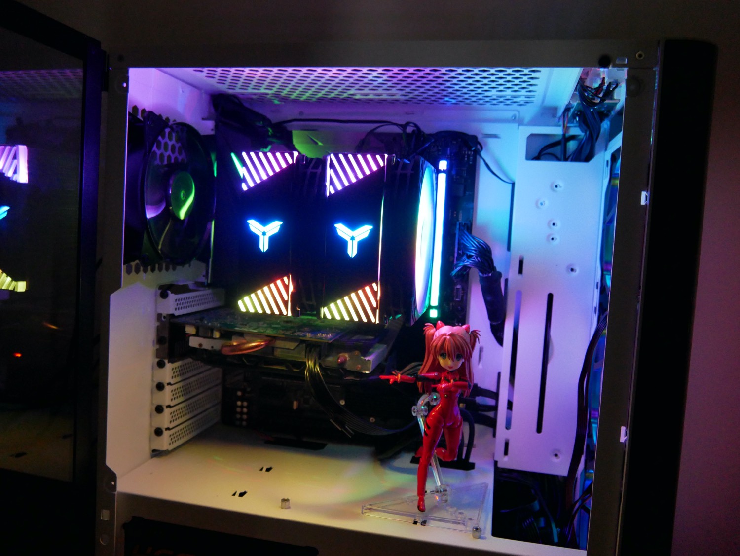 机箱|突如其来的装机——2K 预算如何装一台 3500X