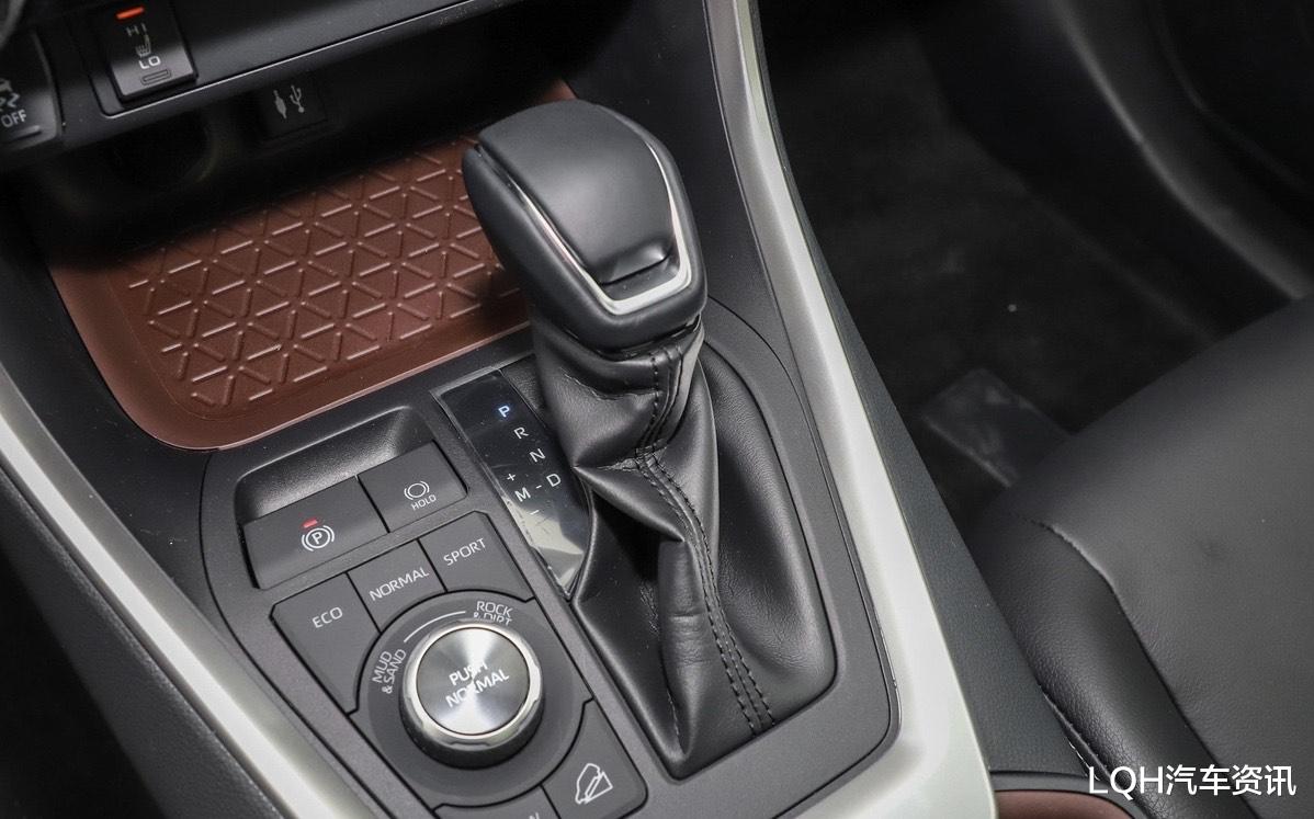 [SUV]丰田最畅销的SUV，油耗4.7L，一公里不到3毛钱，家用车的首选