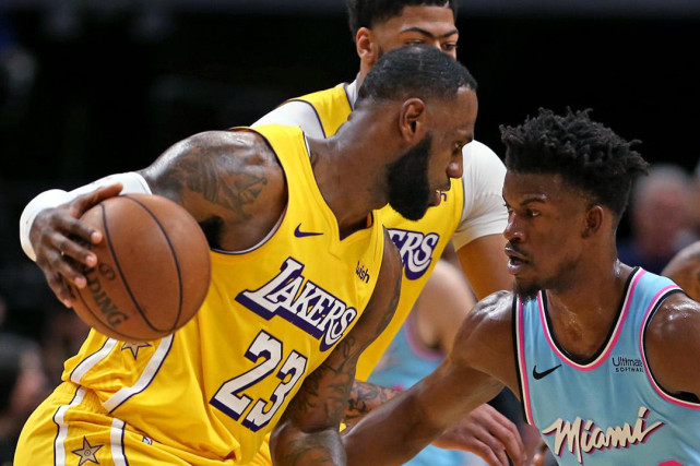 勒布朗·詹姆斯|疯狂！湖人6分险胜热火赛后，詹姆斯彻底摊牌全联盟，并承认一个事实