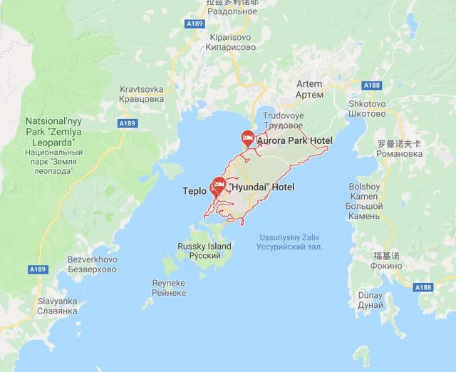 「大围山」三湾环抱的海参崴：乌苏里湾、金角湾和阿穆尔湾