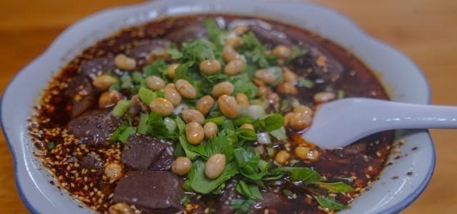 阿毛集结站 一城一景，打卡这座无法复制的火辣城市，感受那份独一无二的惊喜