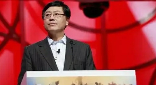 |联想第四季度利润仅2.97亿，杨元庆年薪一个亿不受影响