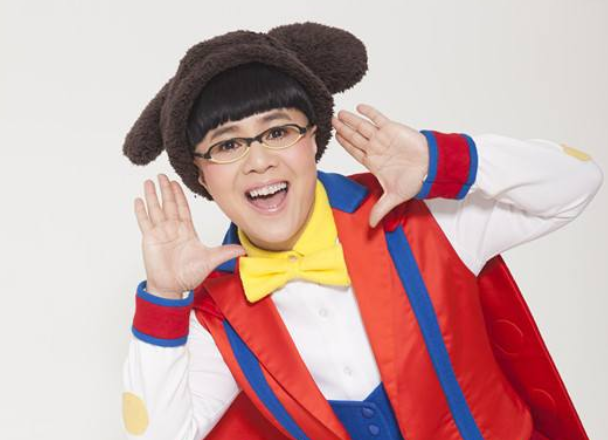 蘑菇头|难怪“金龟子”一直都是蘑菇头，当她长发照流出，这谁能顶得住！