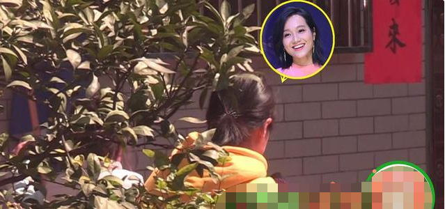 [朱丹]周一围陪朱丹回老家探亲，睡眼惺忪显邋遢，女方皮肤黝黑无星味