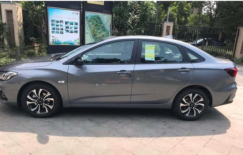 新车|又一合资卖“白菜价”!跌至5.84万,30天卖18216辆,后悔买思域