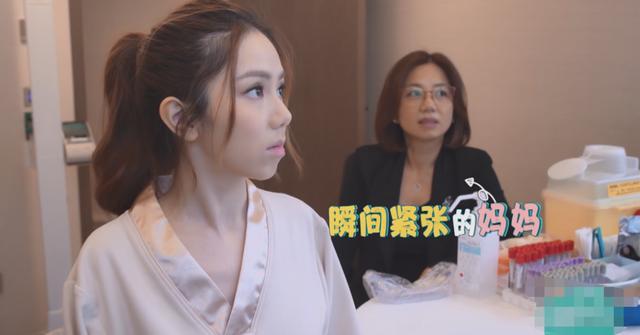 邓紫棋▲邓紫棋纯素颜曝光，体重过轻引惊讶，颜如晶：跟我一条腿一样重