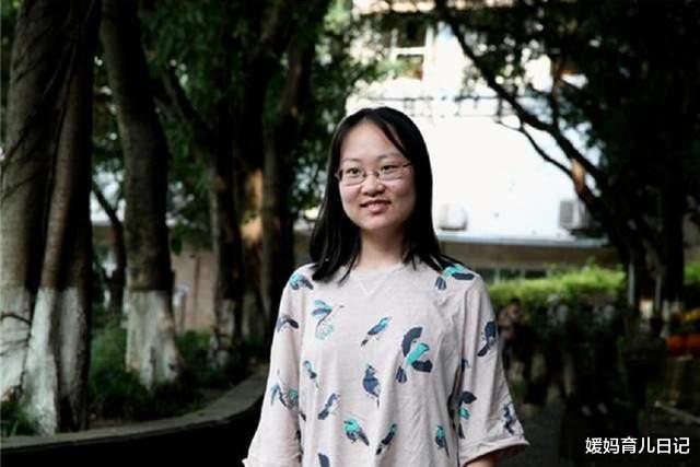 高考状元|高考状元们都有啥共同点？打开课桌抽屉就知分晓：高分不白来