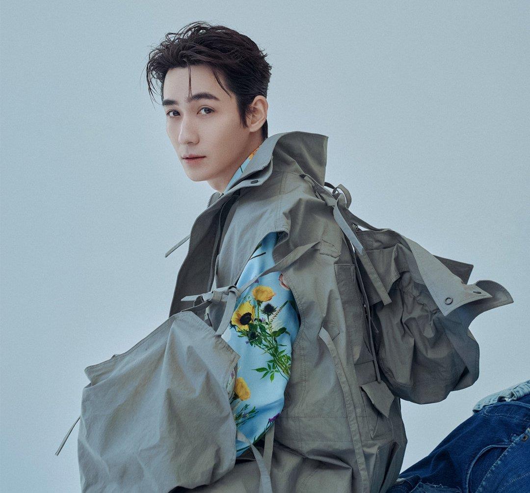 朱一龙：片约不断！《亲爱的自己》还未杀青，朱一龙另一部戏已预定