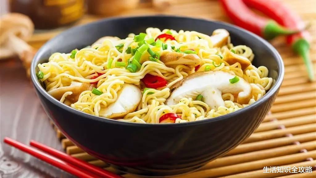 土豆|泡面界的“劳斯莱斯”诞生，比康师傅好吃百倍，康师傅也开始慌了