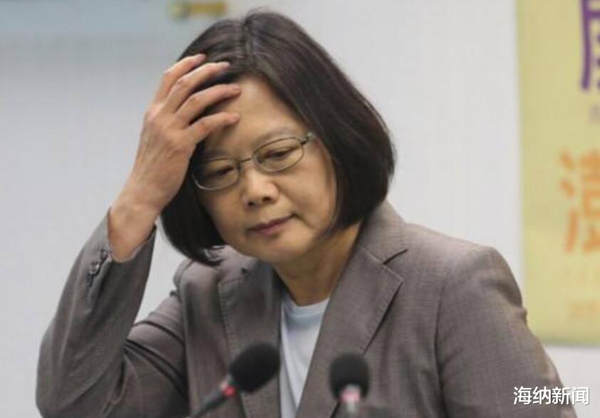 |8天第二次，岛内战车声轰鸣！“台独”神经紧绷，解放军已出手